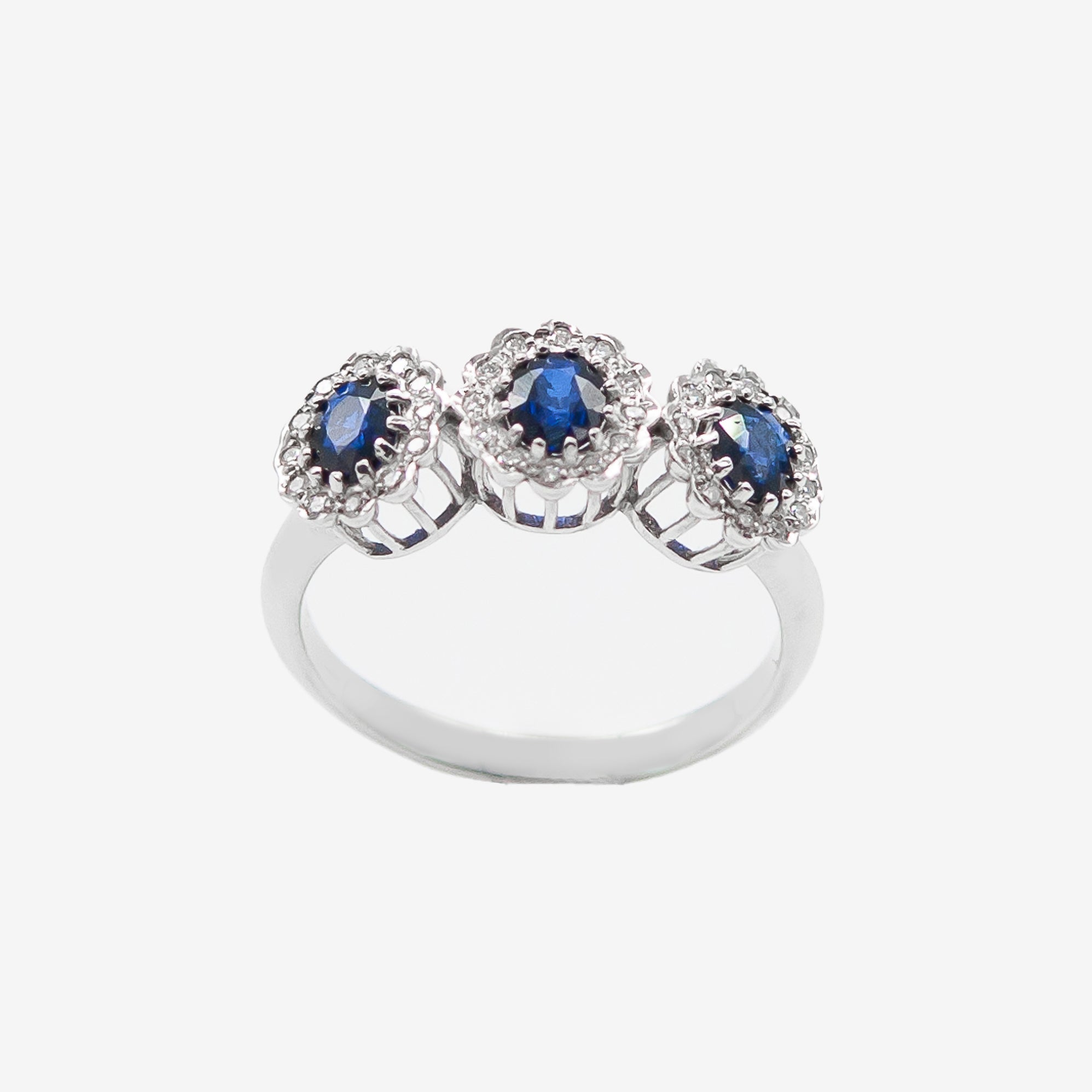 Dili ring with sapphires and diamonds